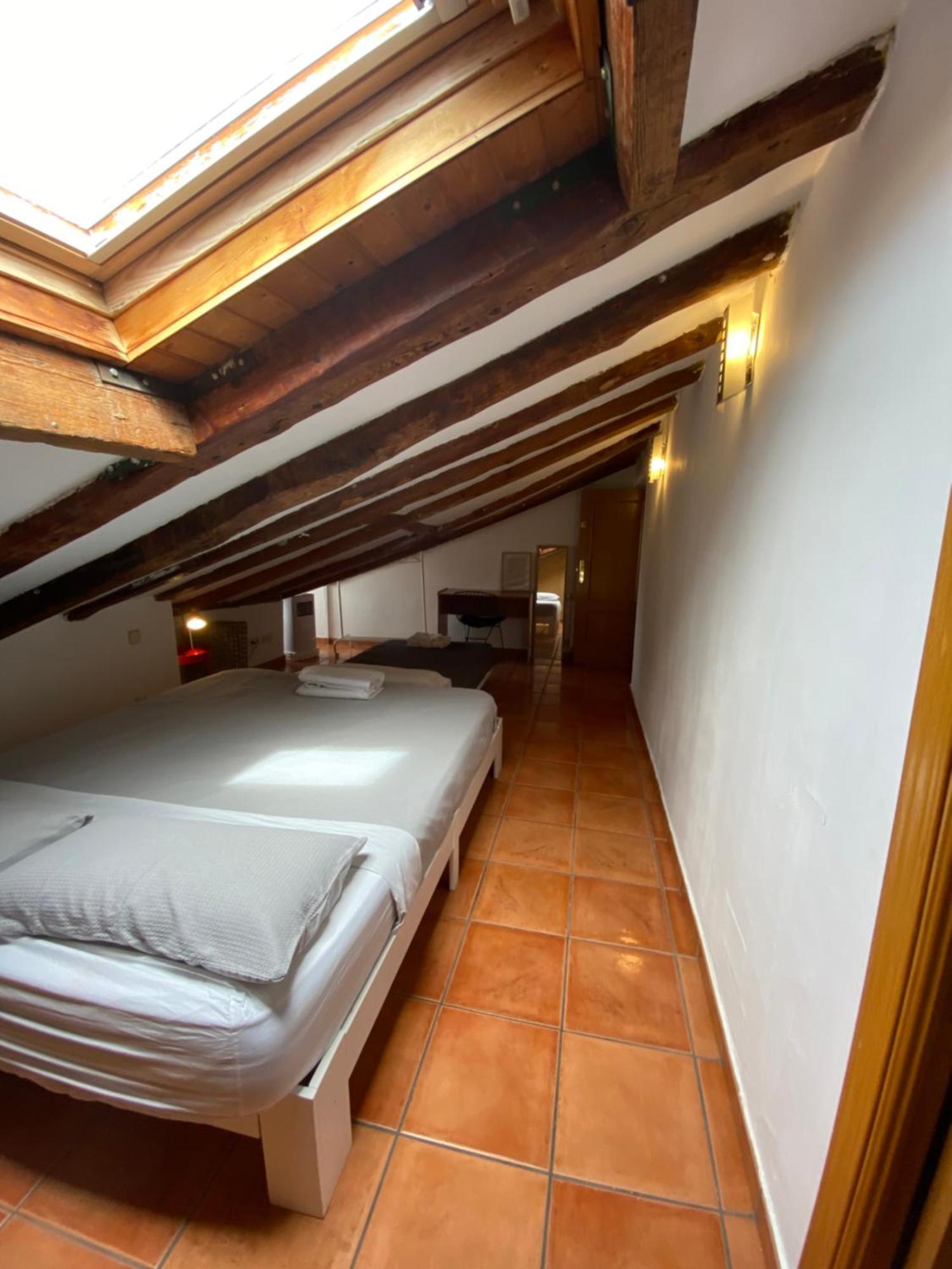 Arenal Guest House Madrid Exterior foto